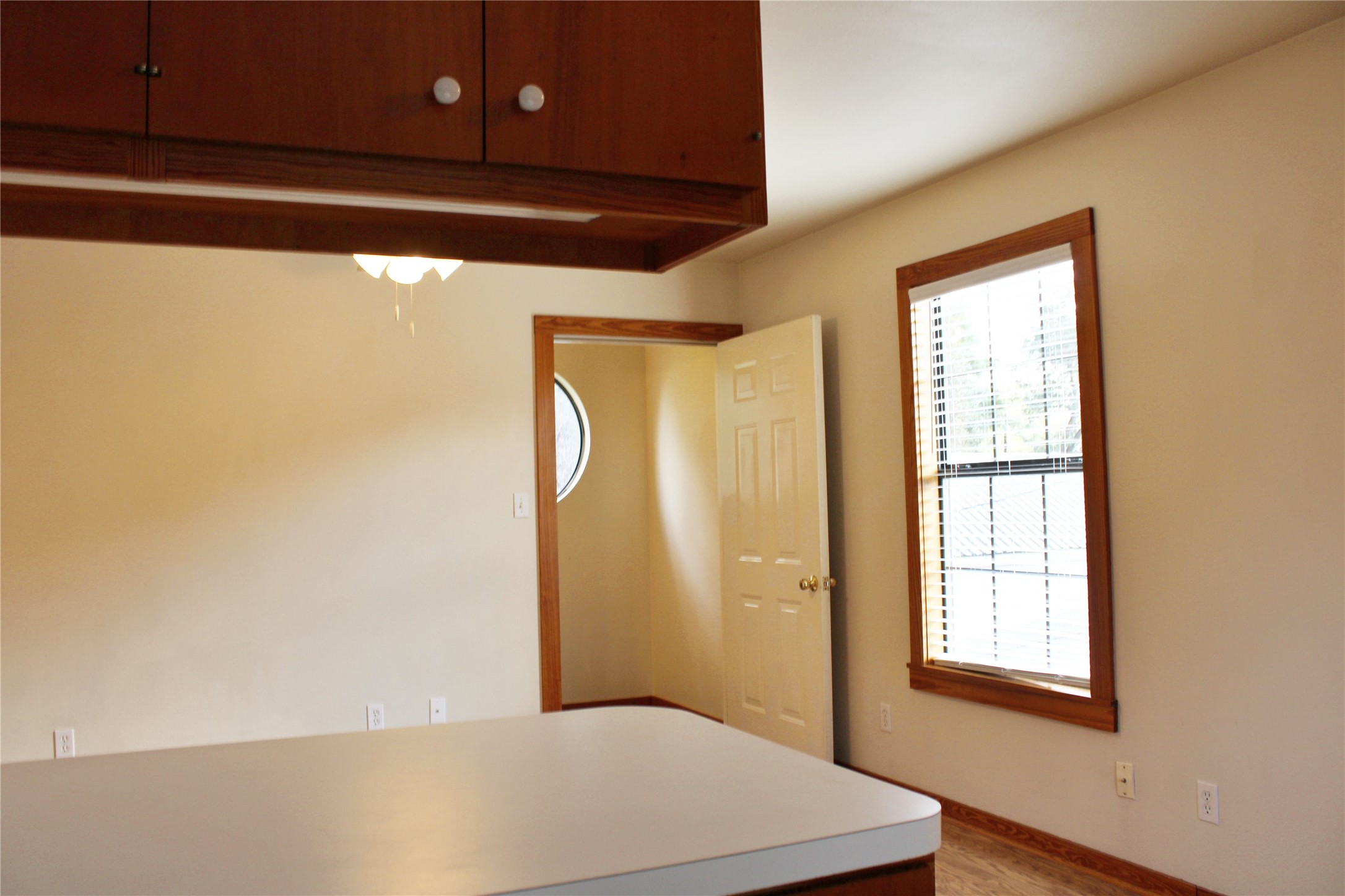 428 Dewees Street Property Photo 6