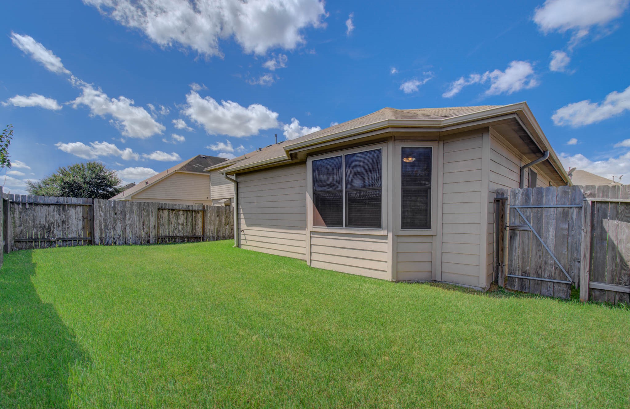 14019 Long Meadow Drive Property Photo 32