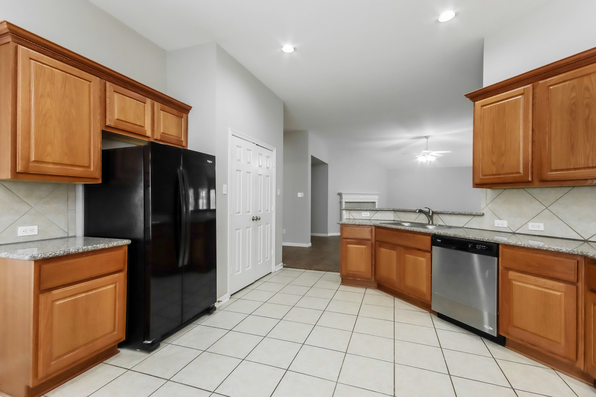 17923 Diamond Peak Court Property Photo 6
