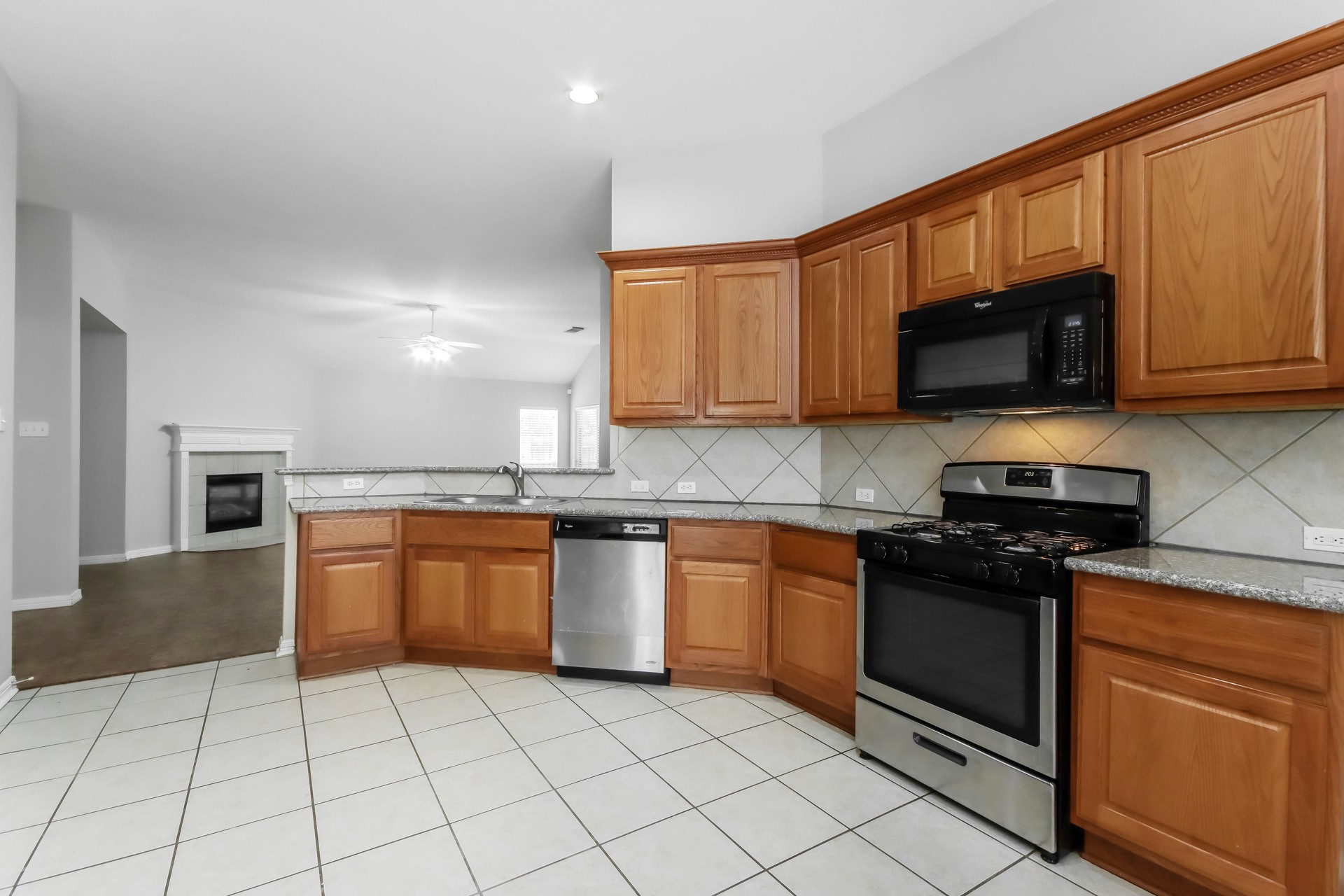 17923 Diamond Peak Court Property Photo 7