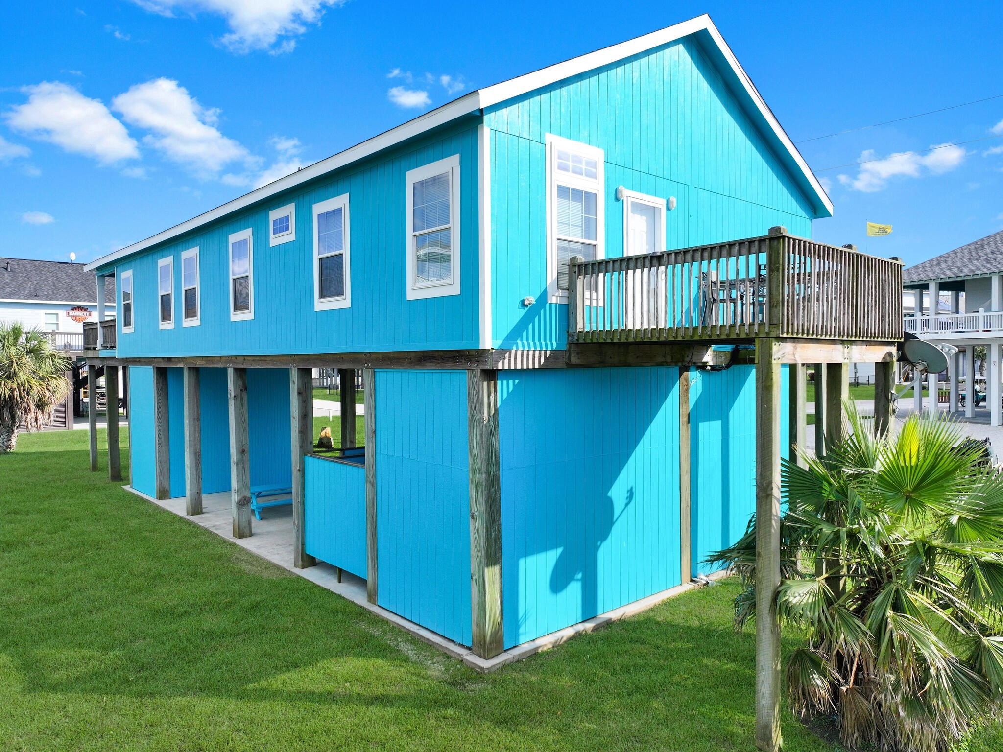 936 Surf Road Property Photo 12