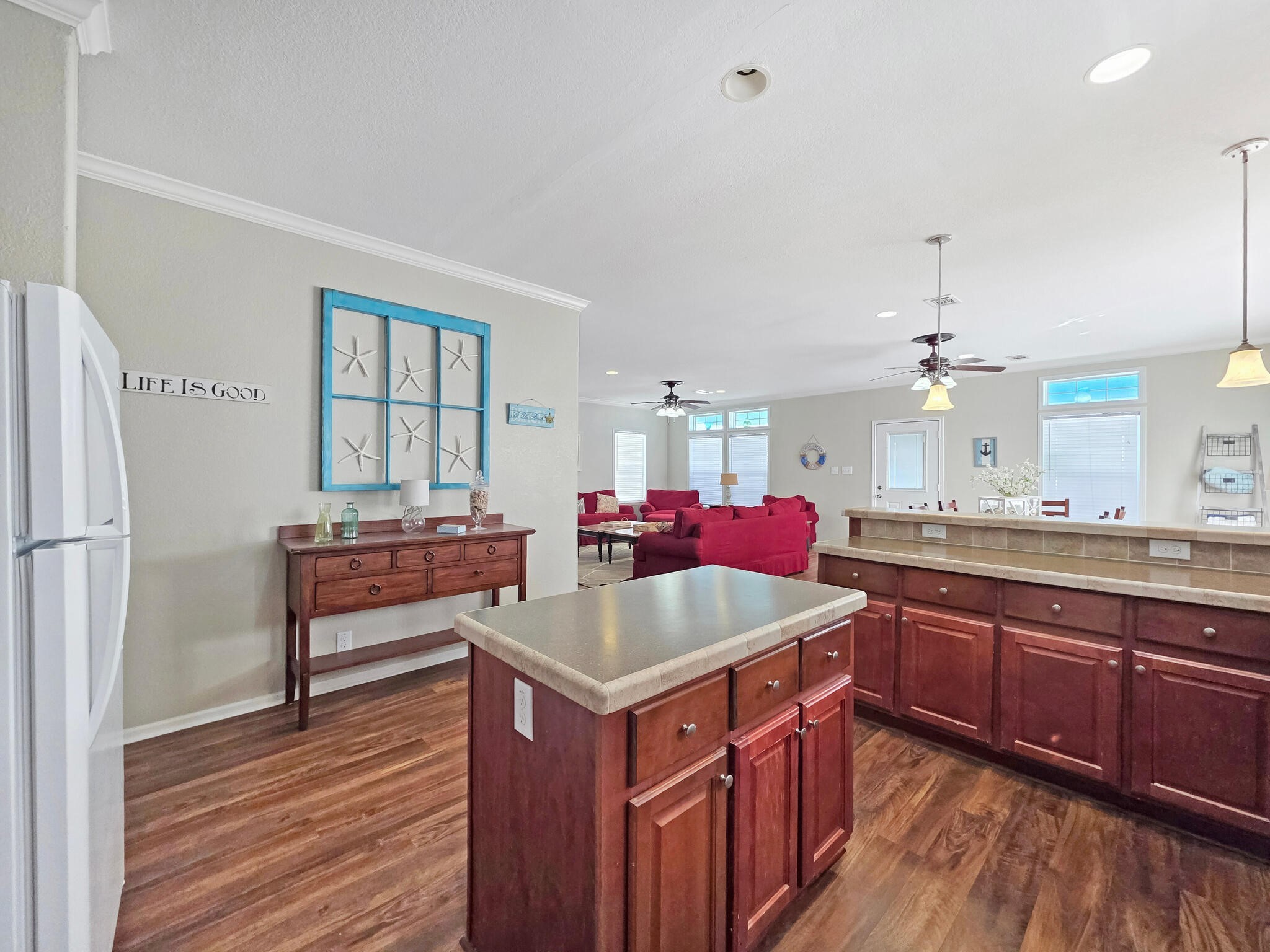 936 Surf Road Property Photo 29