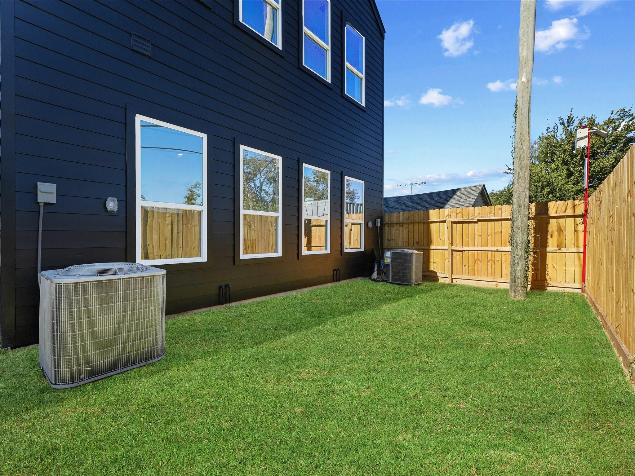 8324 Williamsdell Street Property Photo 21