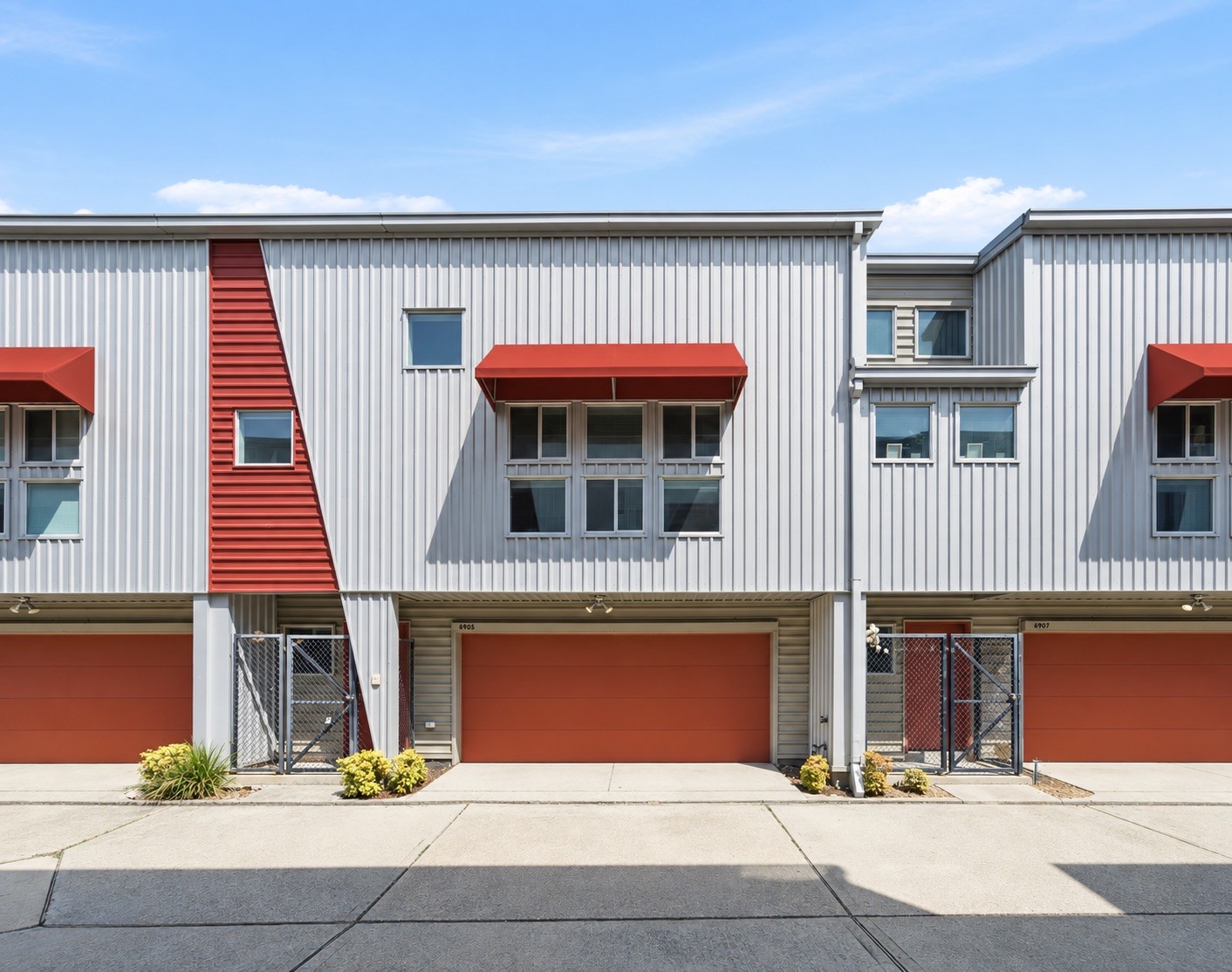 6905 Ardmore Street Property Photo 1