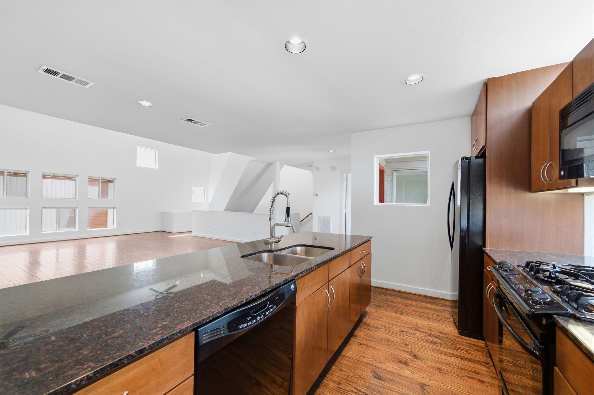 6905 Ardmore Street Property Photo 15