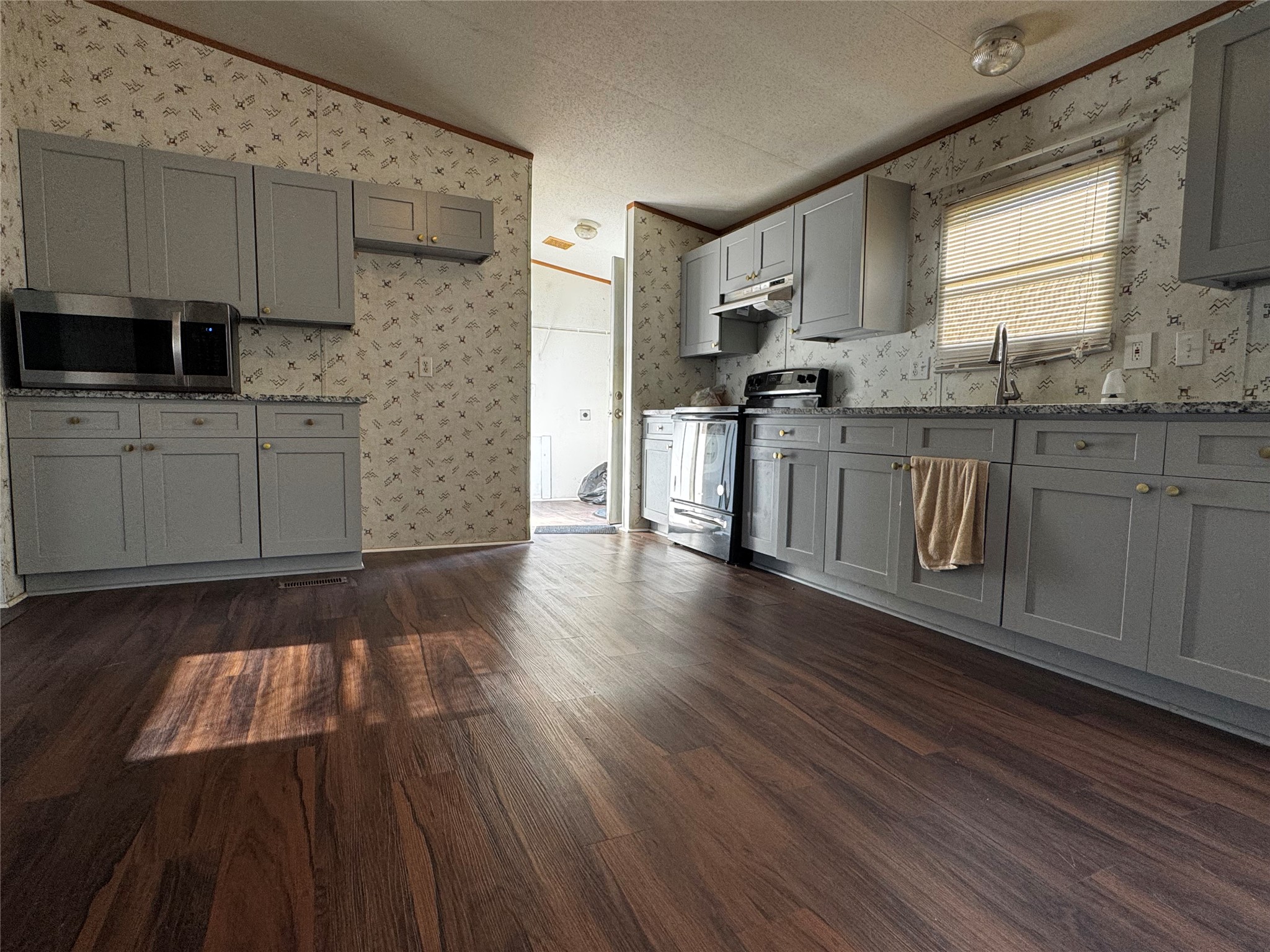 15930 Boss Gaston Road Property Photo 7
