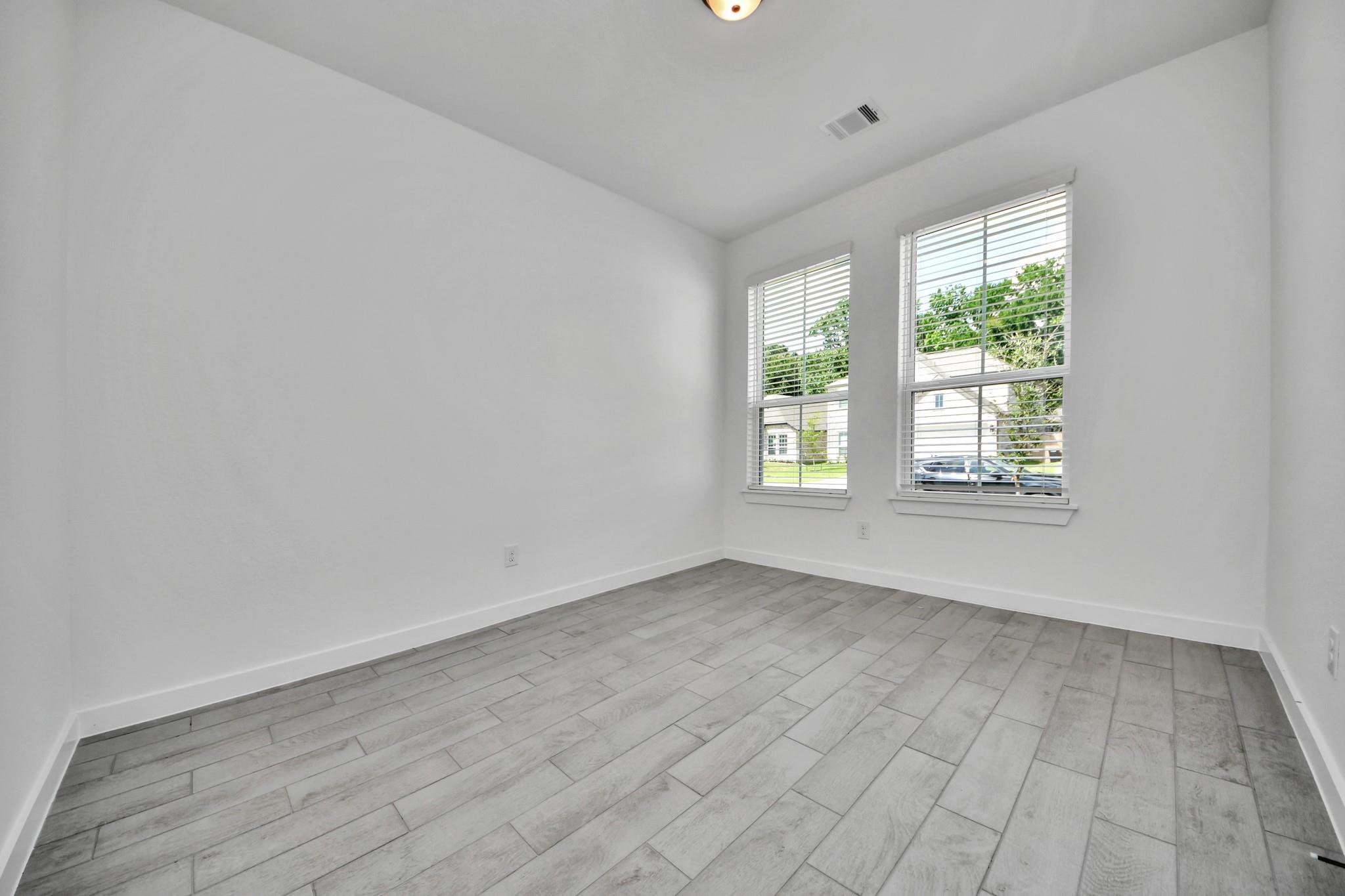 11715 Leafy Laurel Drive, Houston Tx 77066 Property Photo 5