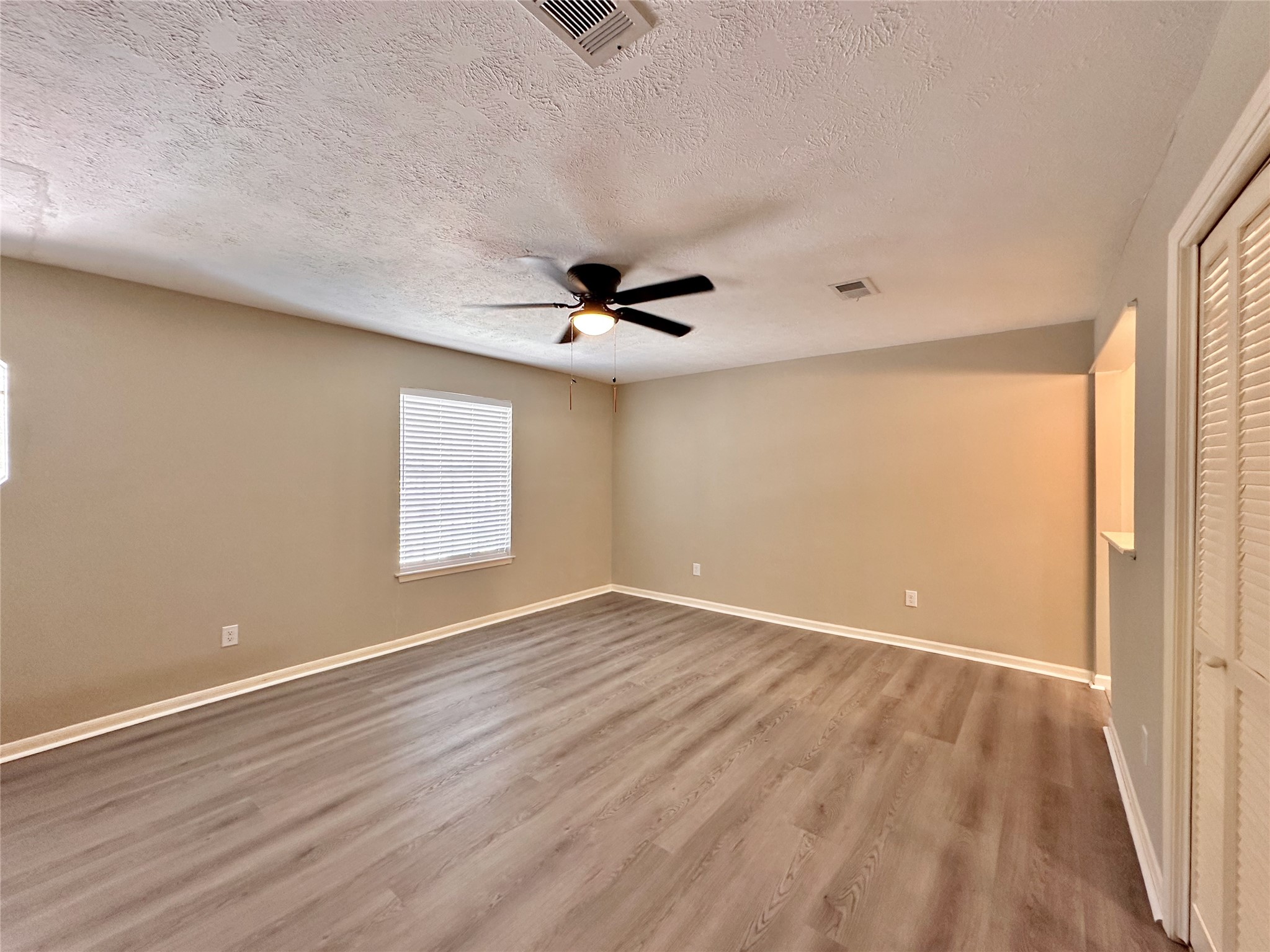 3439 Aspen Bend Drive Property Photo 16