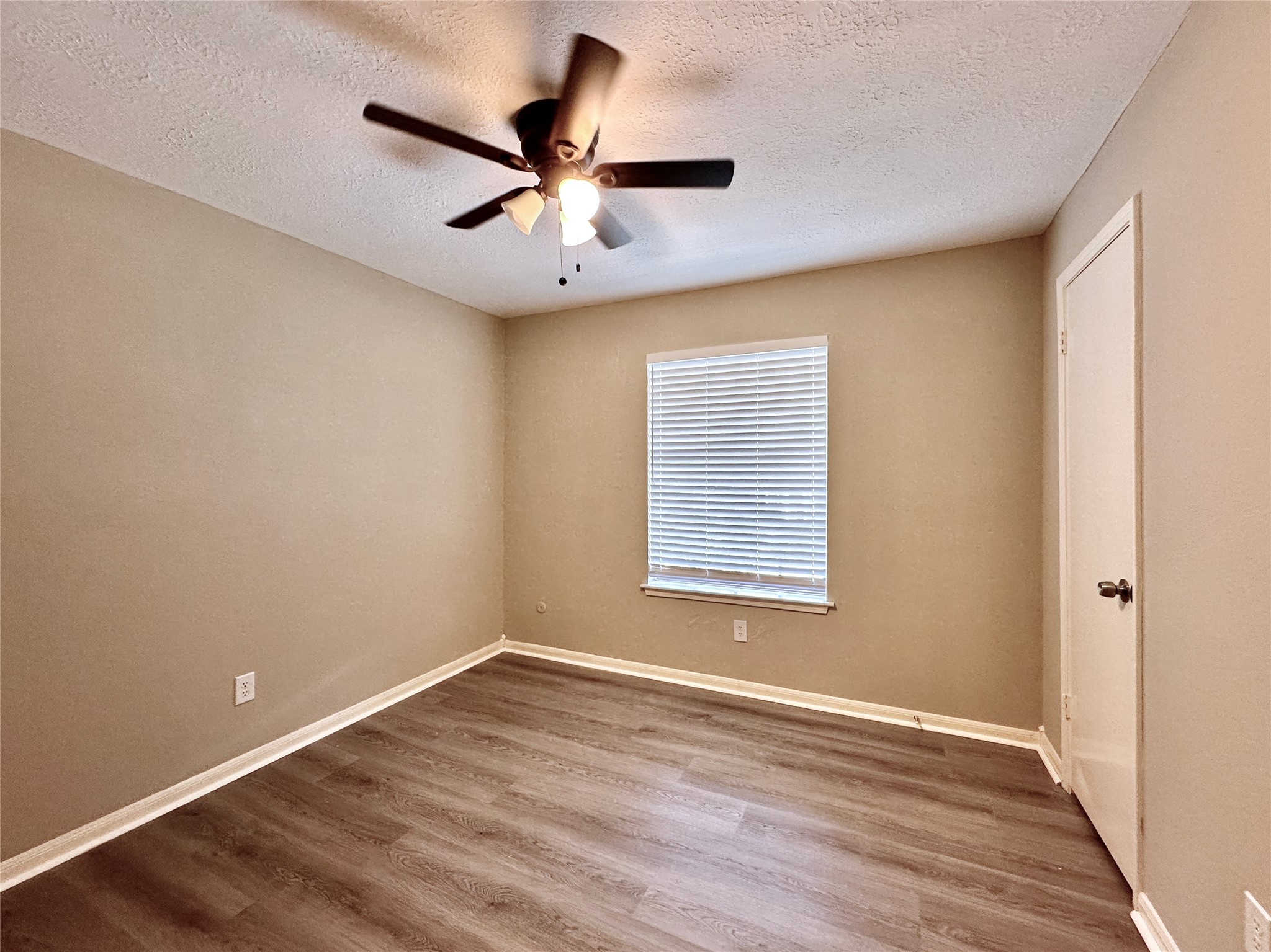 3439 Aspen Bend Drive Property Photo 21