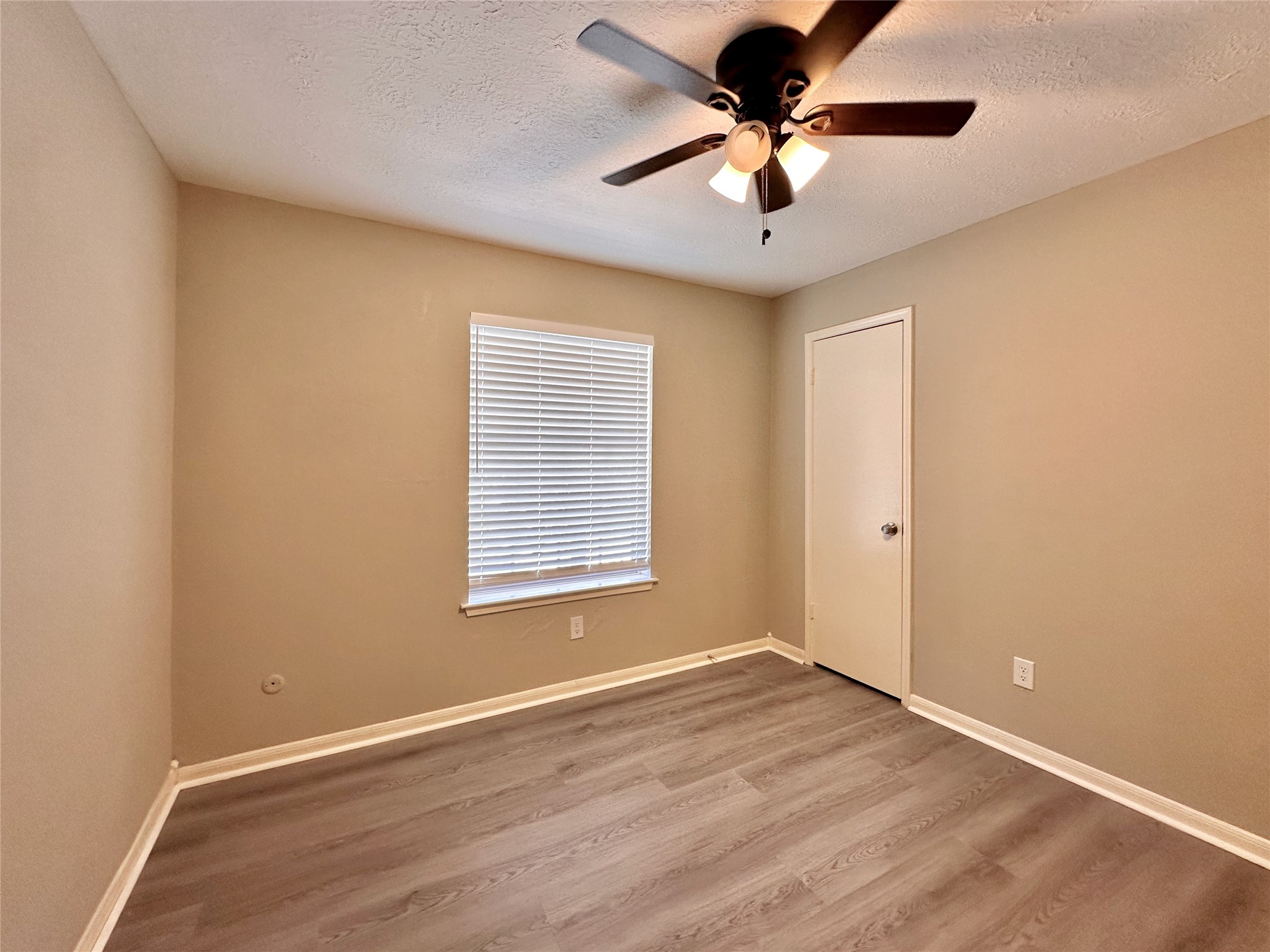 3439 Aspen Bend Drive Property Photo 22