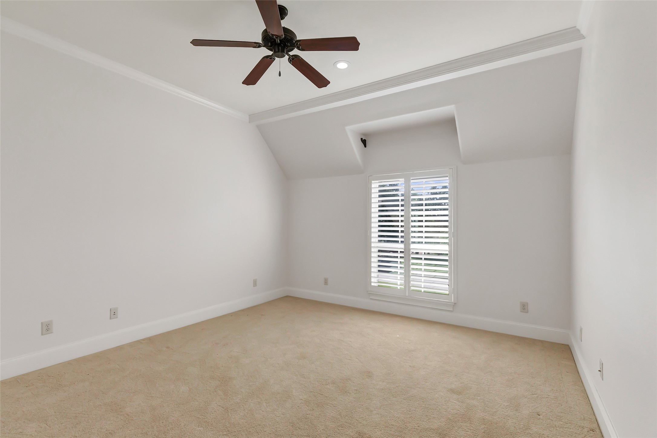 8134 Beckett Creek Lane Property Photo 32