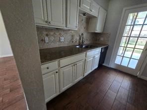 7318 Ironwood Lane Property Photo 12