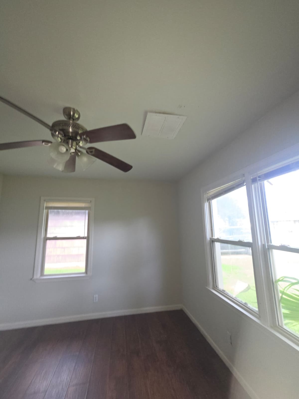 1807 24th Street Property Photo 3