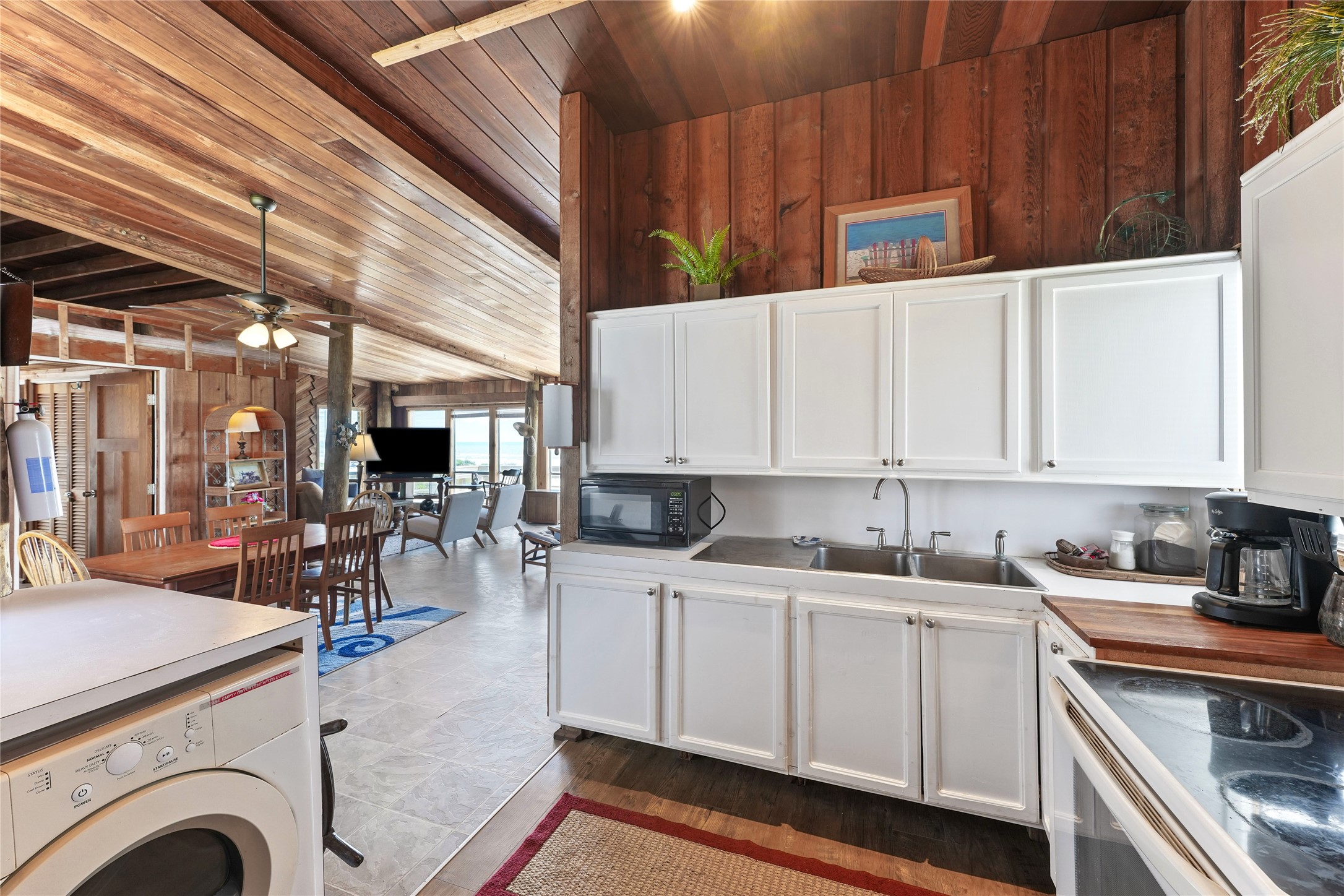 4434 Bluewater Highway Property Photo 15