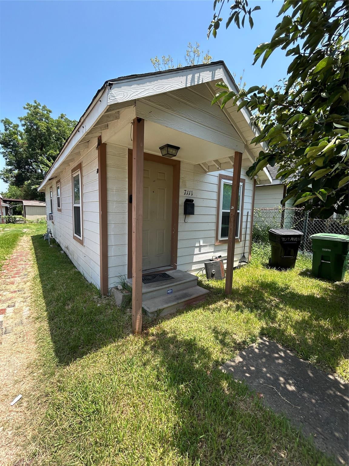 7111 Avenue O, Houston Tx 77011 Property Photo 3