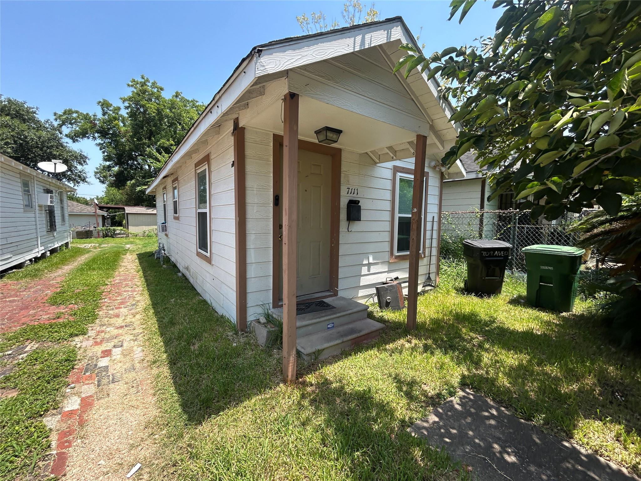 7111 Avenue O, Houston Tx 77011 Property Photo 5