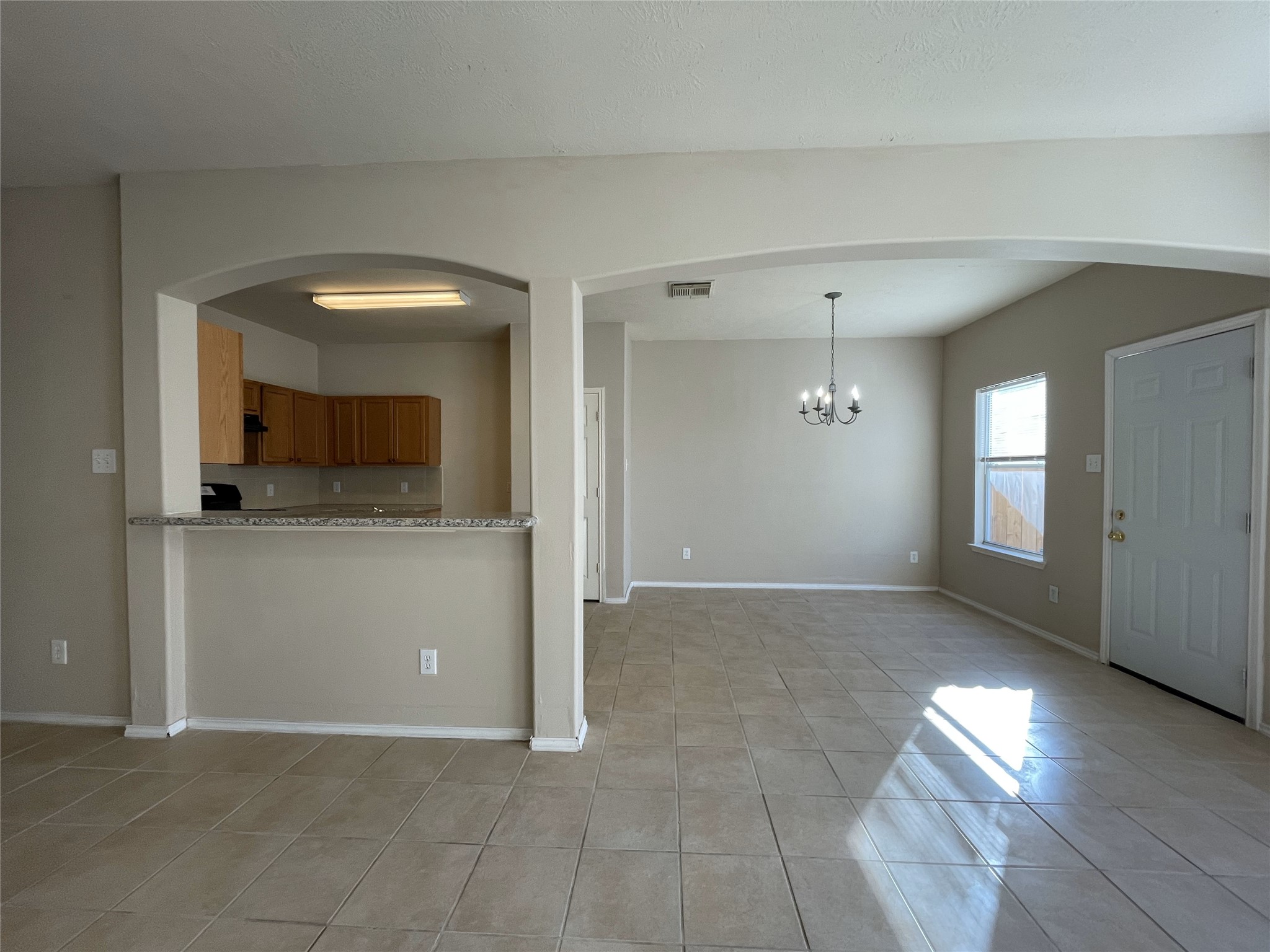 6119 Yorktown Meadow Property Photo 1