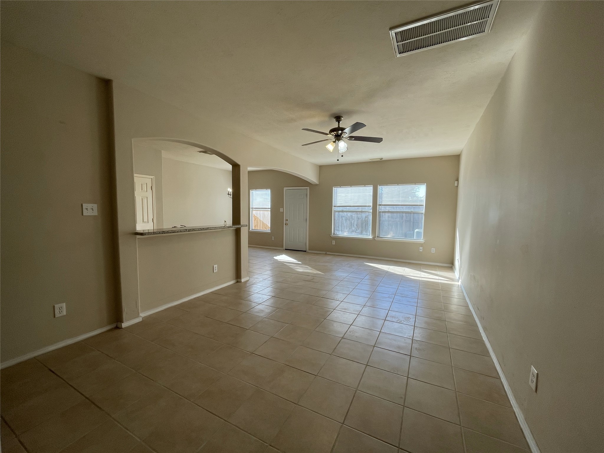 6119 Yorktown Meadow Property Photo 4