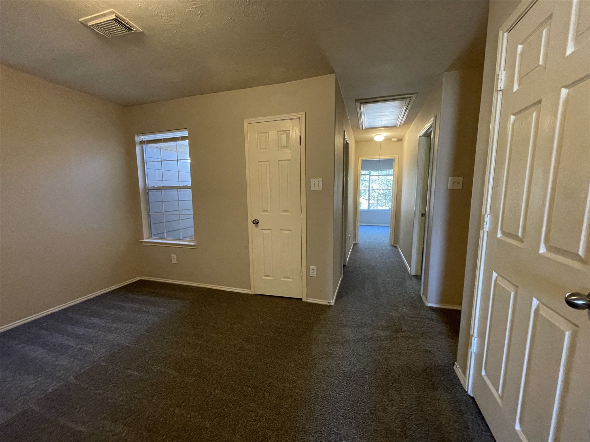 6119 Yorktown Meadow Property Photo 7