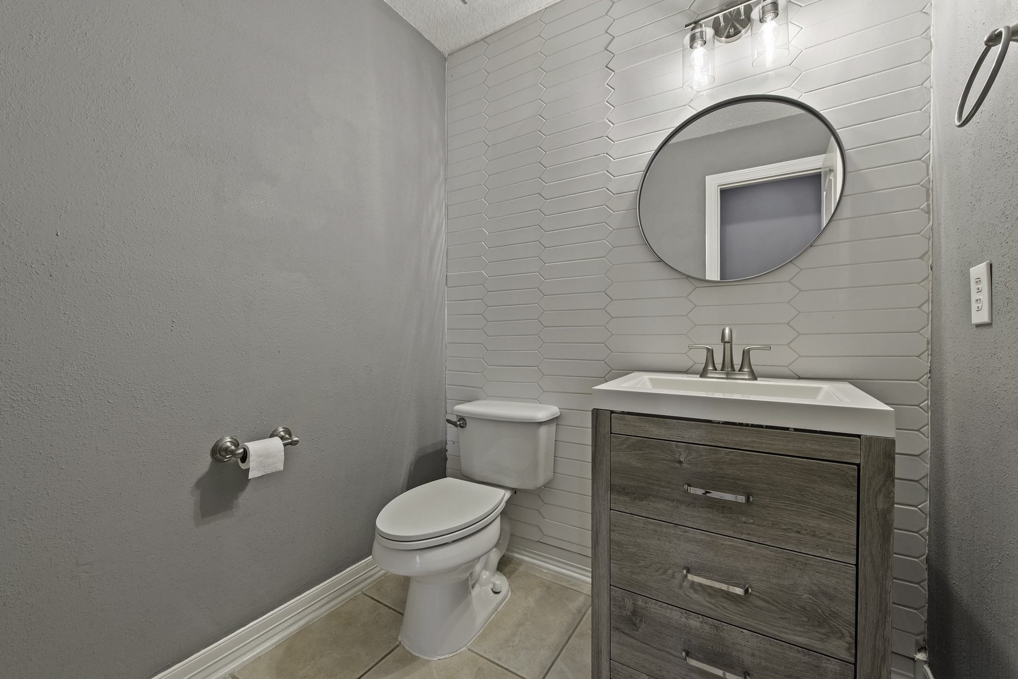 5402 Maybrook Park Lane Property Photo 18