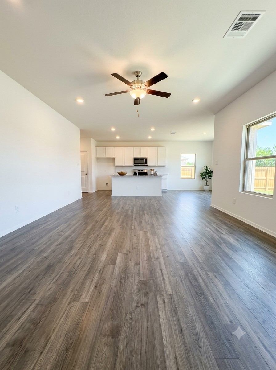 12213 Mead Grove Drive Property Photo 6