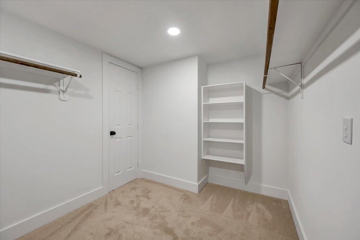 11715 Orchard Mountain Drive Property Photo 32