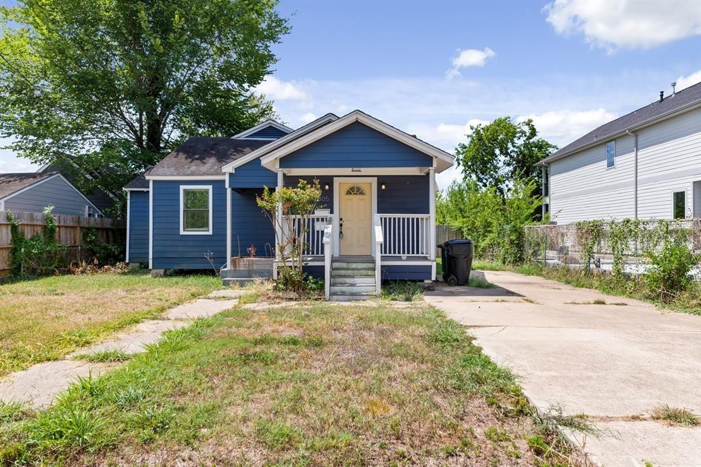 1305 Idylwild Street A Property Photo 6