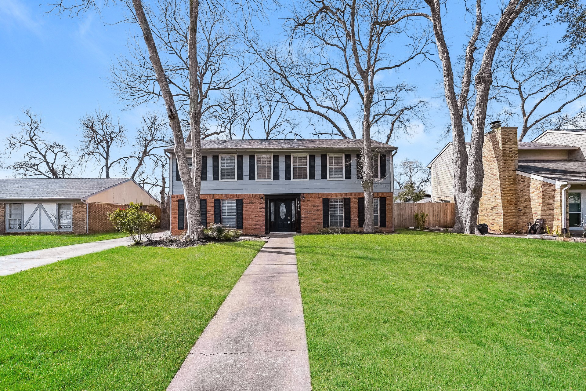 1219 Briarmead Drive Property Photo 1