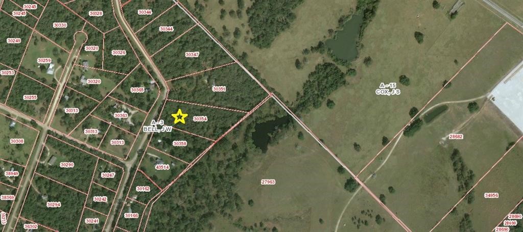 727 Hollow Bend Property Photo 10
