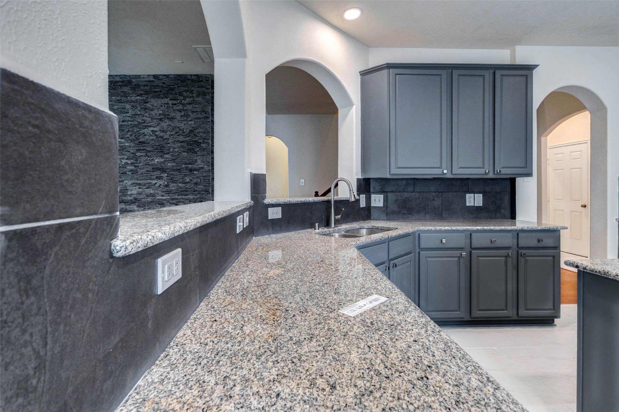26603 Summerbend Hollow Lane Property Photo 15