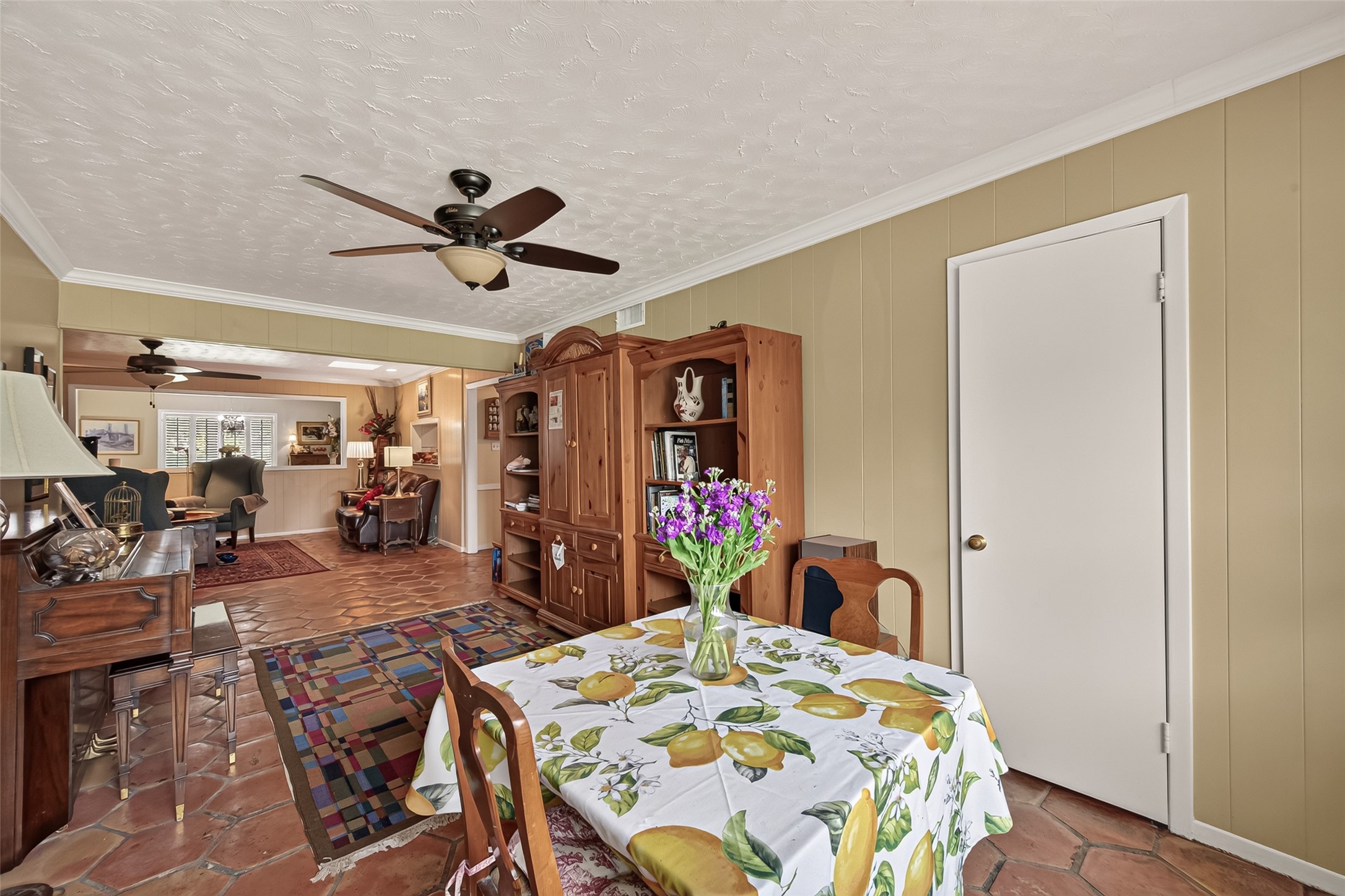 10062 Warwana Road Property Photo 11