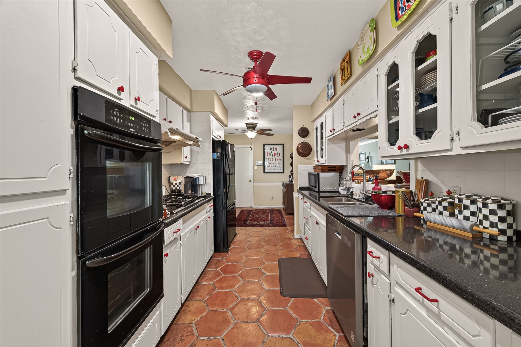 10062 Warwana Road Property Photo 18