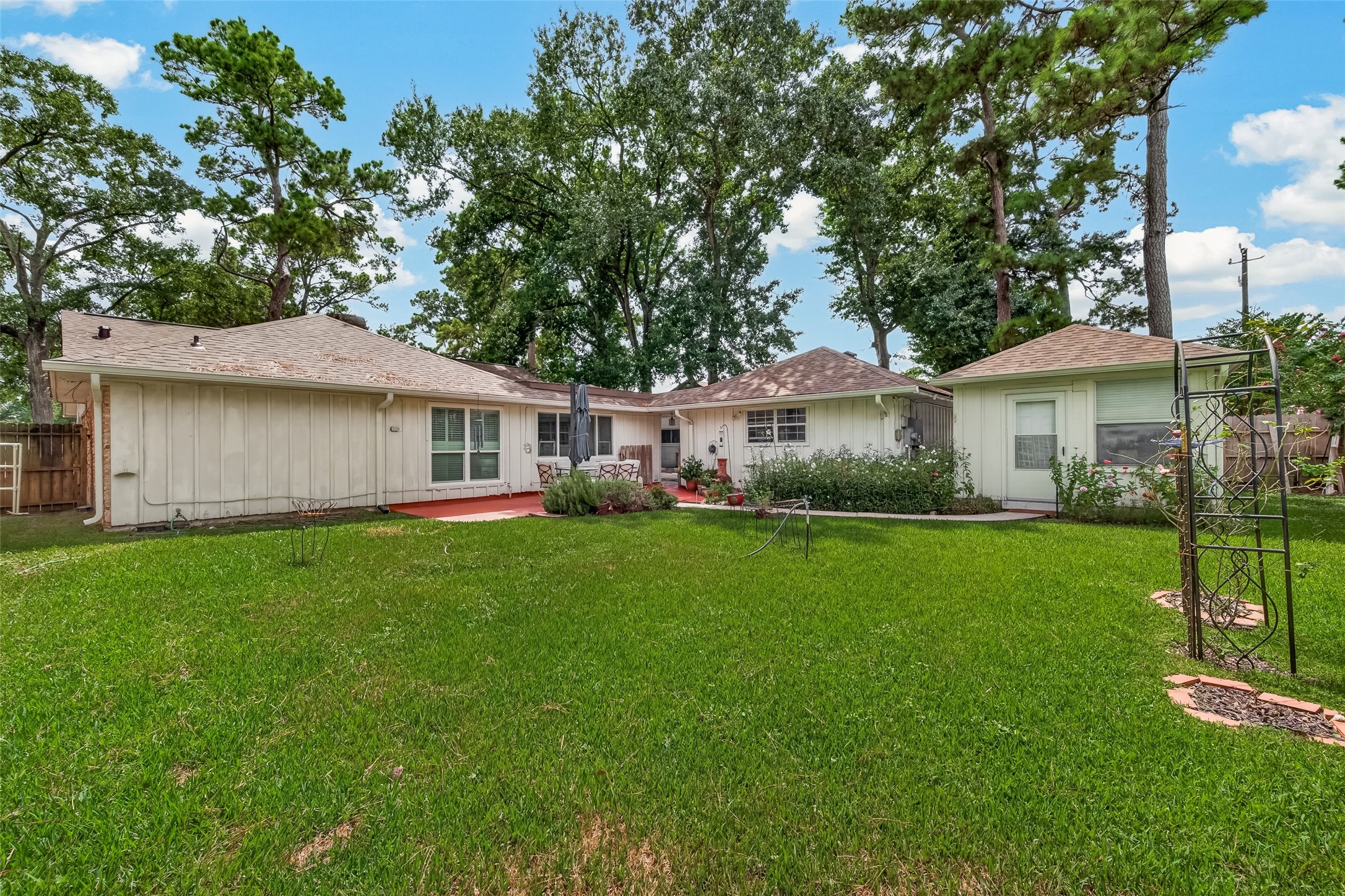 10062 Warwana Road Property Photo 37