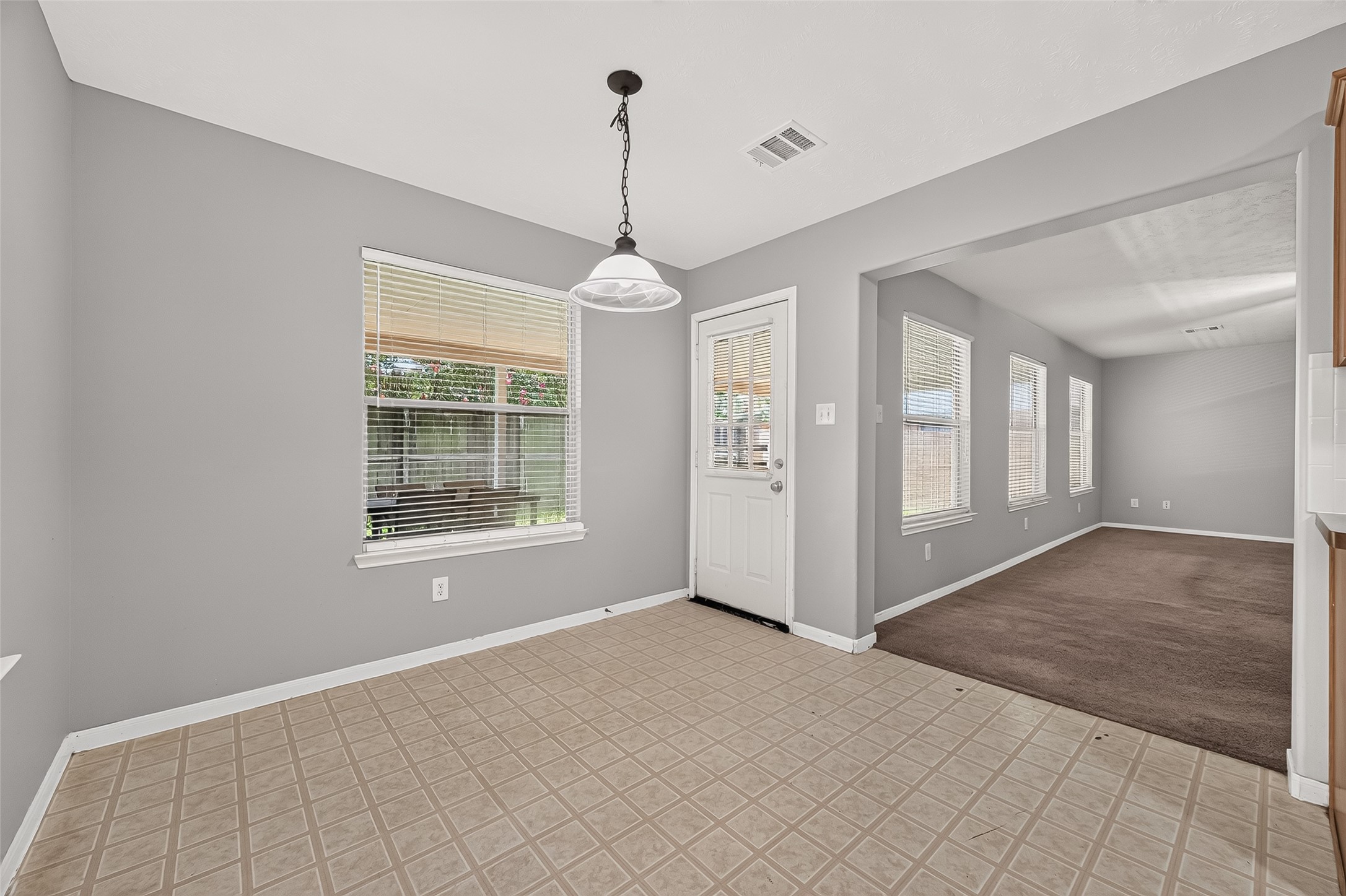 10031 Magnolia Way Property Photo 11