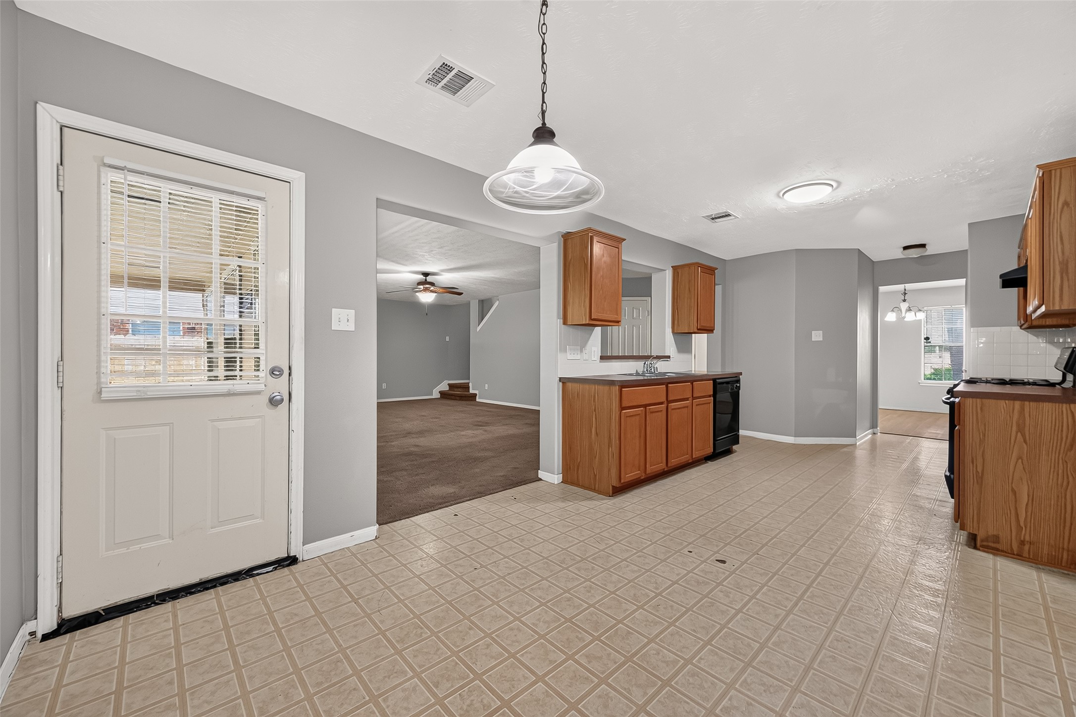 10031 Magnolia Way Property Photo 12