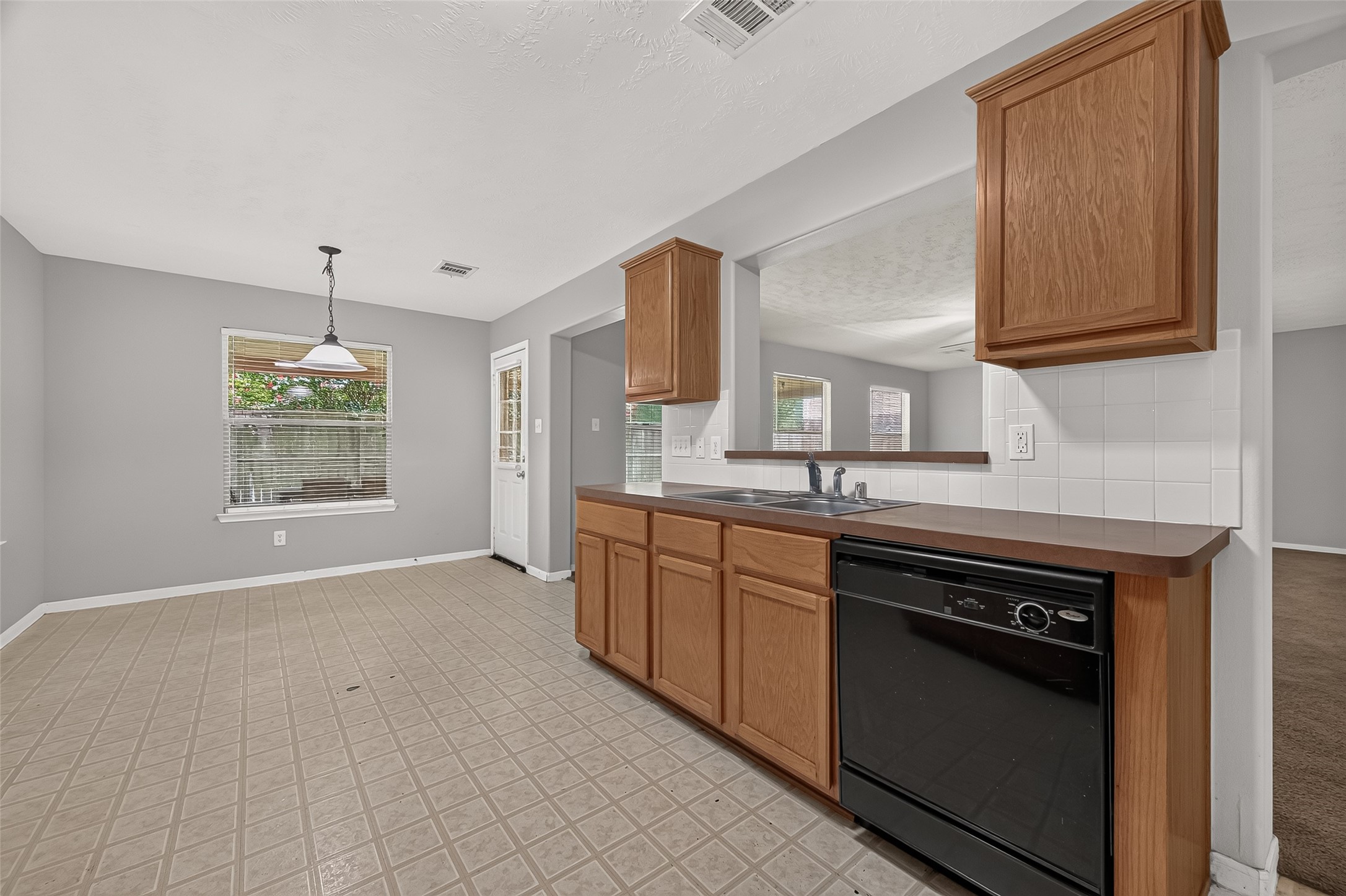 10031 Magnolia Way Property Photo 15
