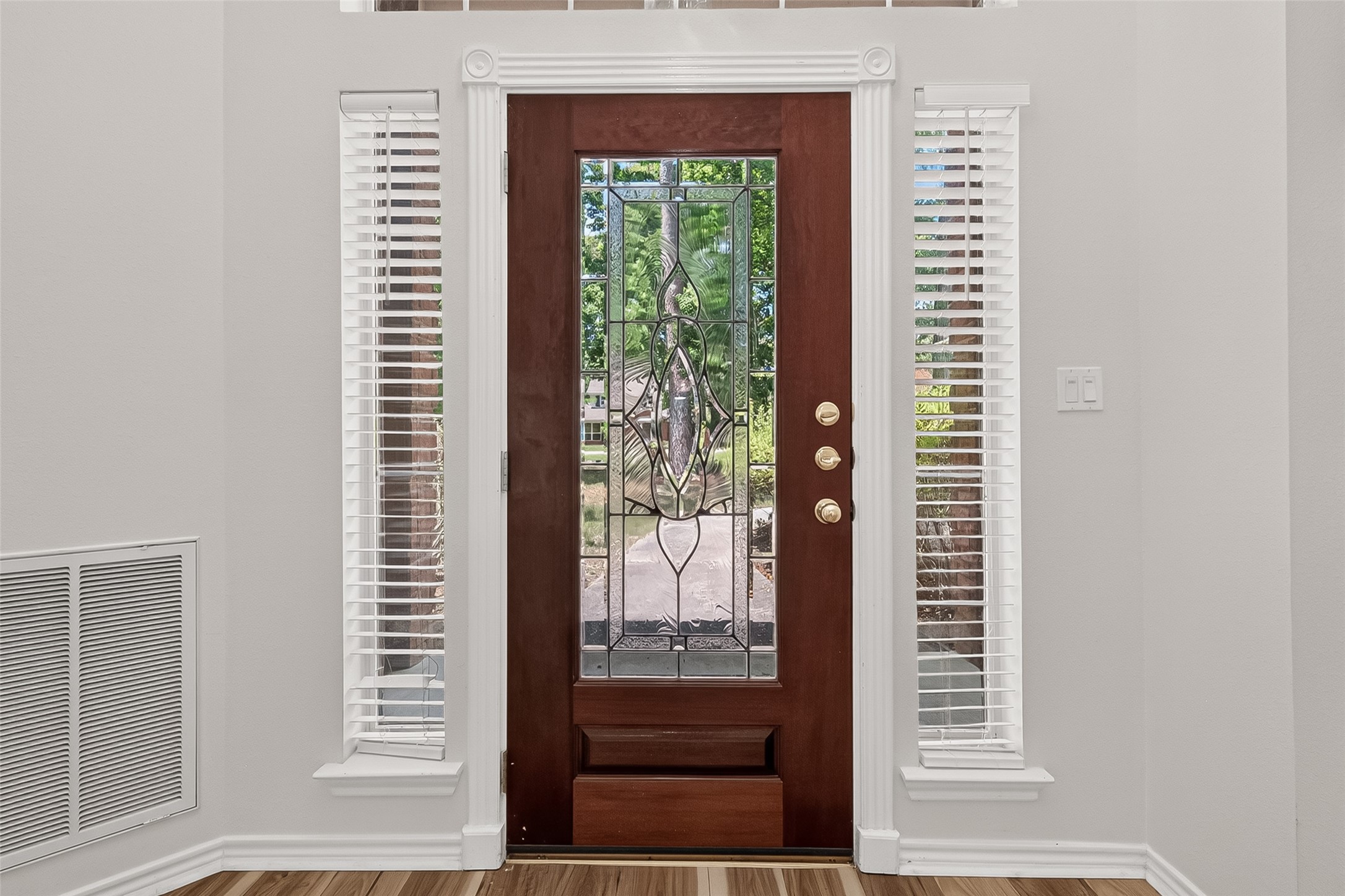 2314 Carriage Run E Property Photo 4