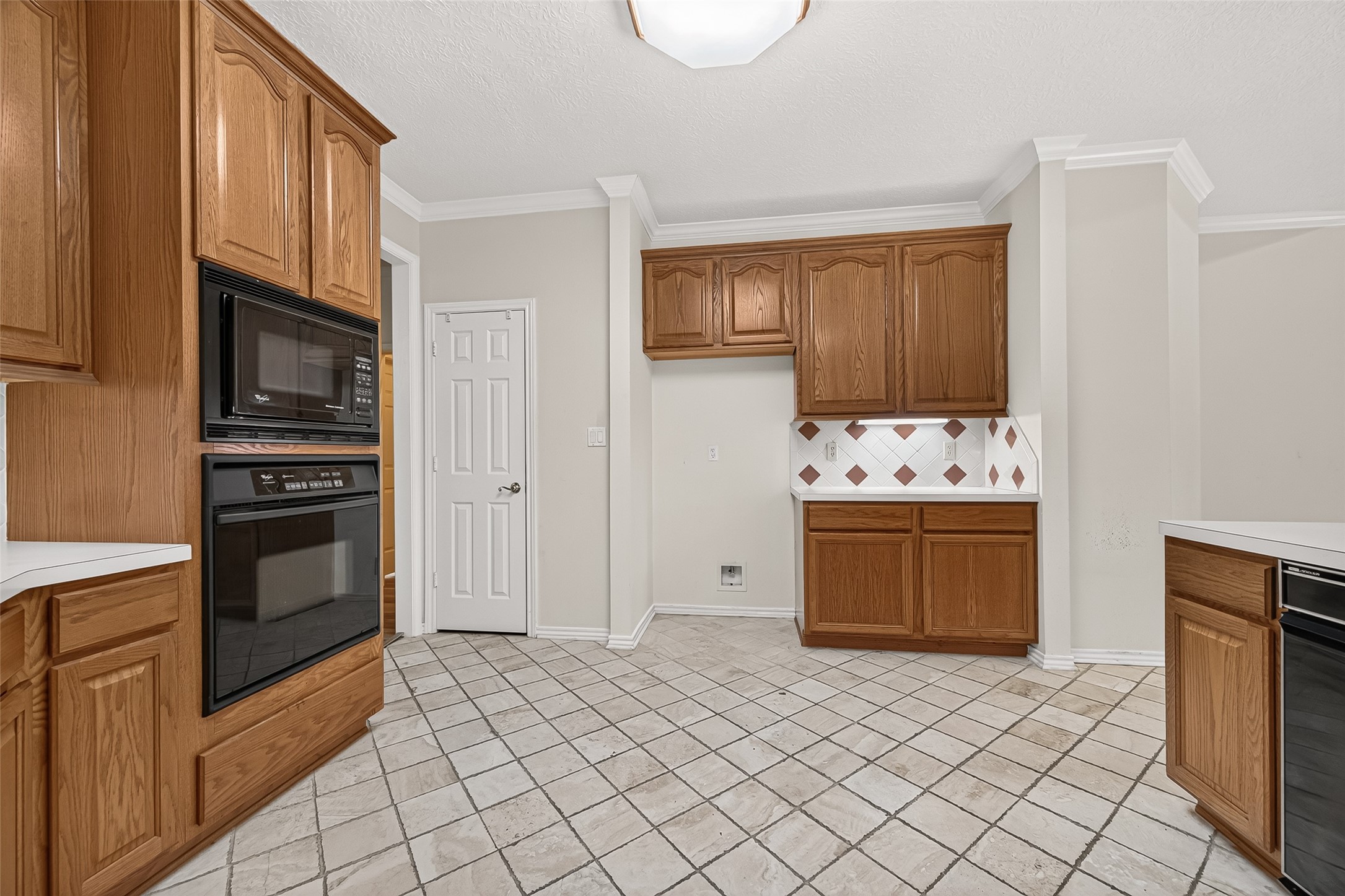 2314 Carriage Run E Property Photo 27