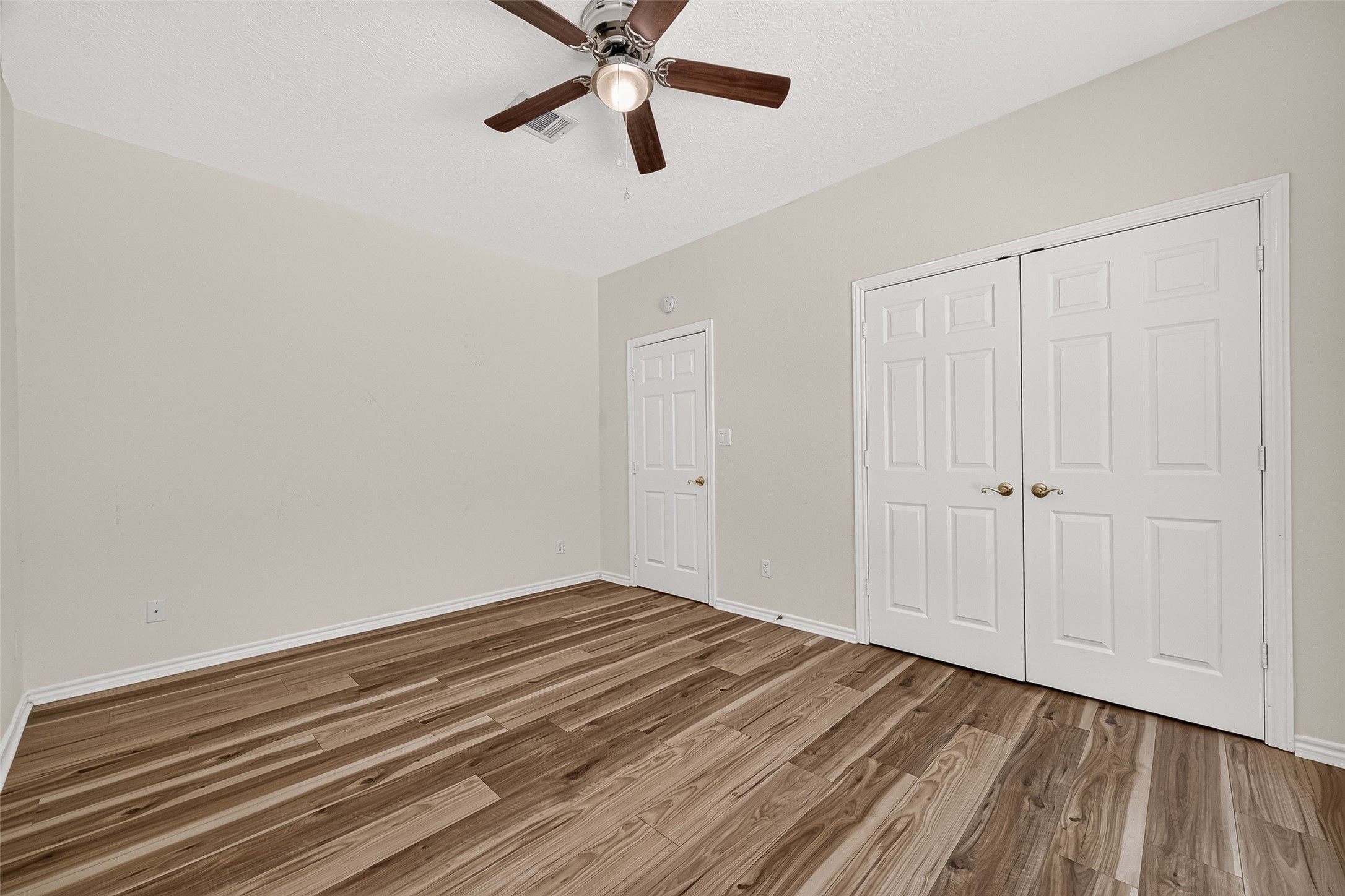 2314 Carriage Run E Property Photo 33