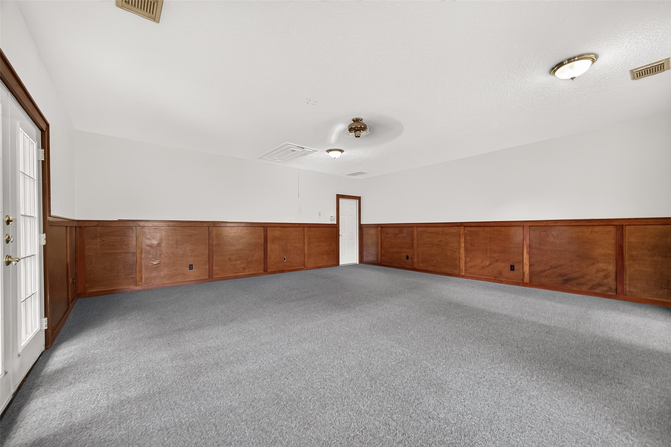 2314 Carriage Run E Property Photo 40