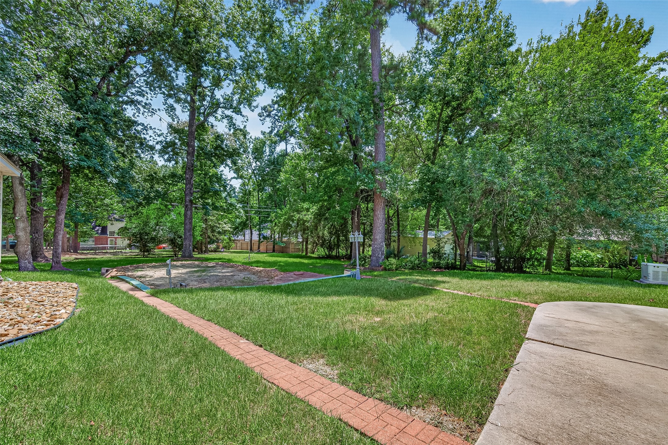 2314 Carriage Run E Property Photo 48