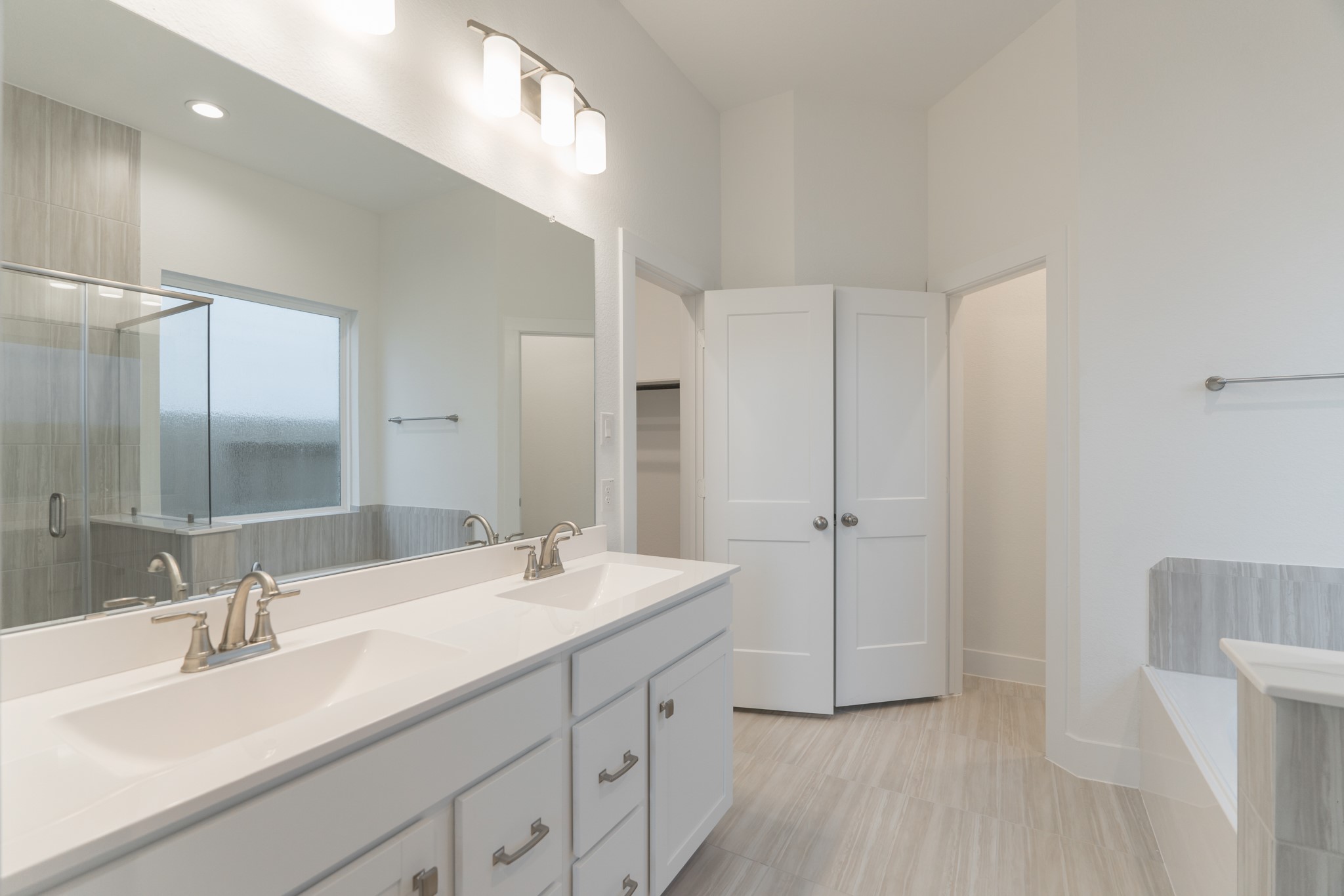 10747 Pine Pink Property Photo 15