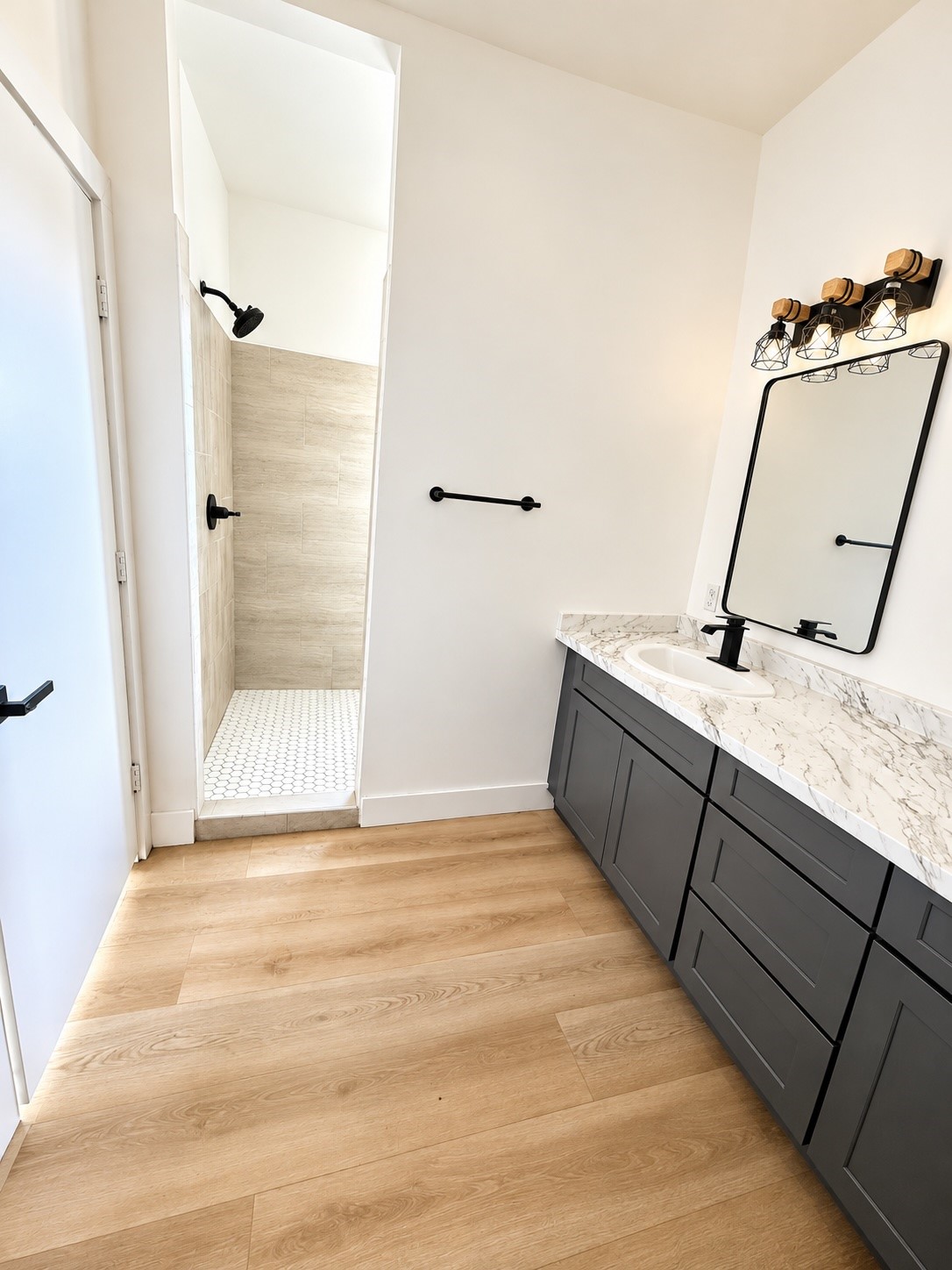7634 Crofton Street A And B Property Photo 10