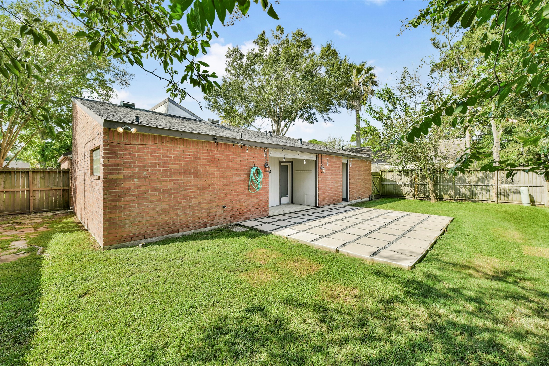 15719 Stonehaven Drive Property Photo 27