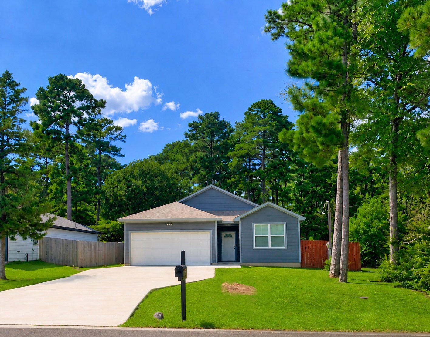 11172 Smithway Drive Property Photo 1
