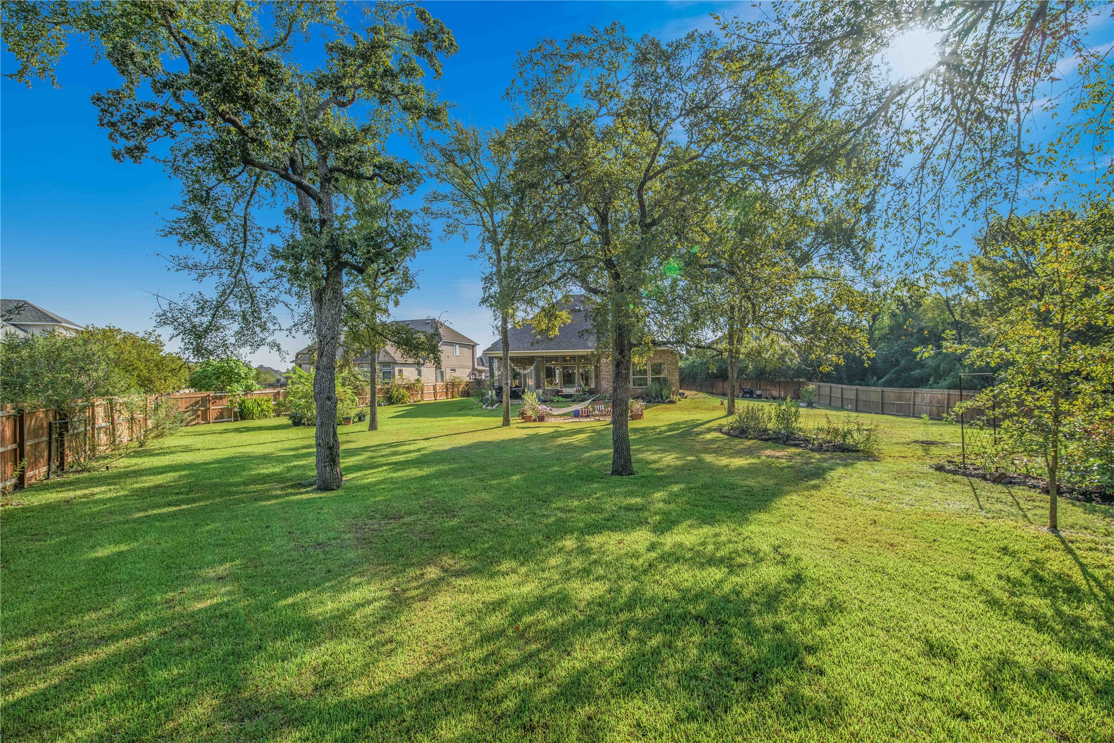 2614 Belliser Court E Property Photo 3