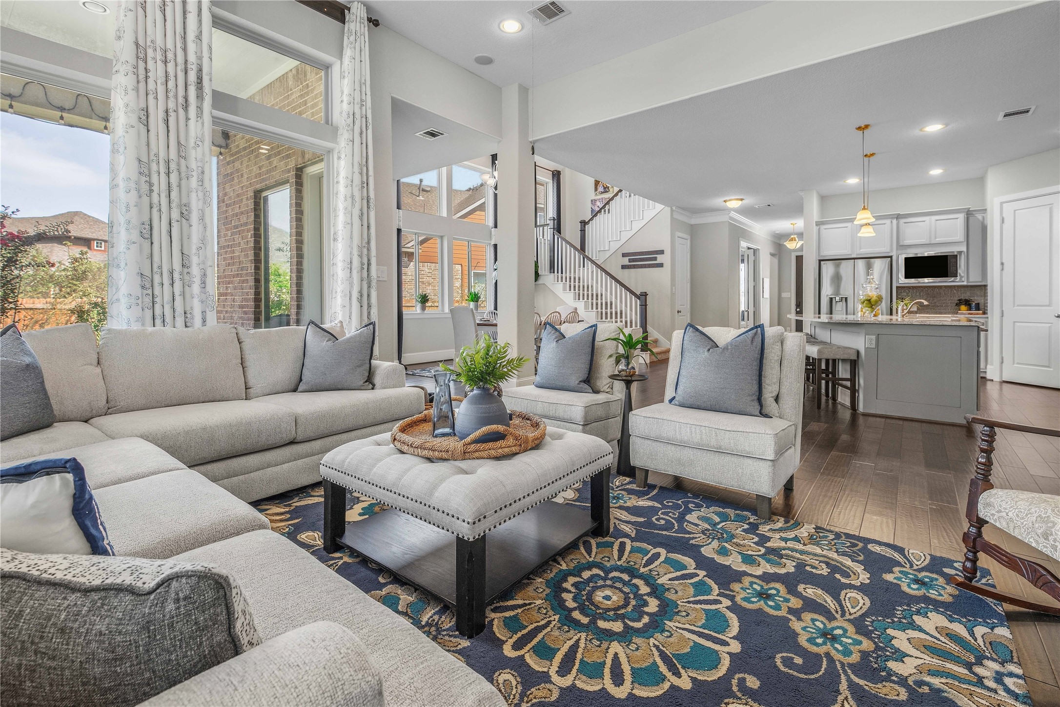 2614 Belliser Court E Property Photo 10