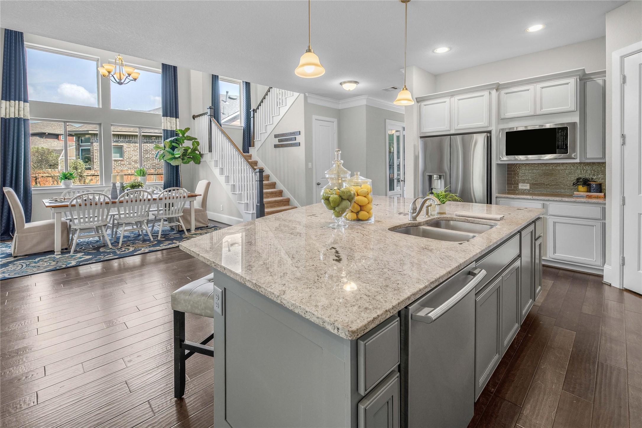 2614 Belliser Court E Property Photo 14