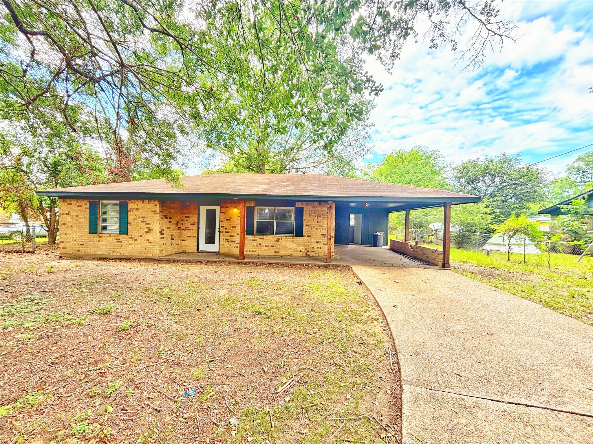 109 Amanda Avenue Property Photo 1