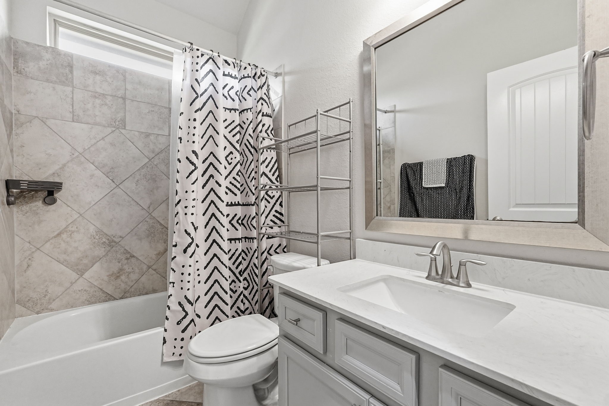 5107 Baroness Lane Property Photo 28